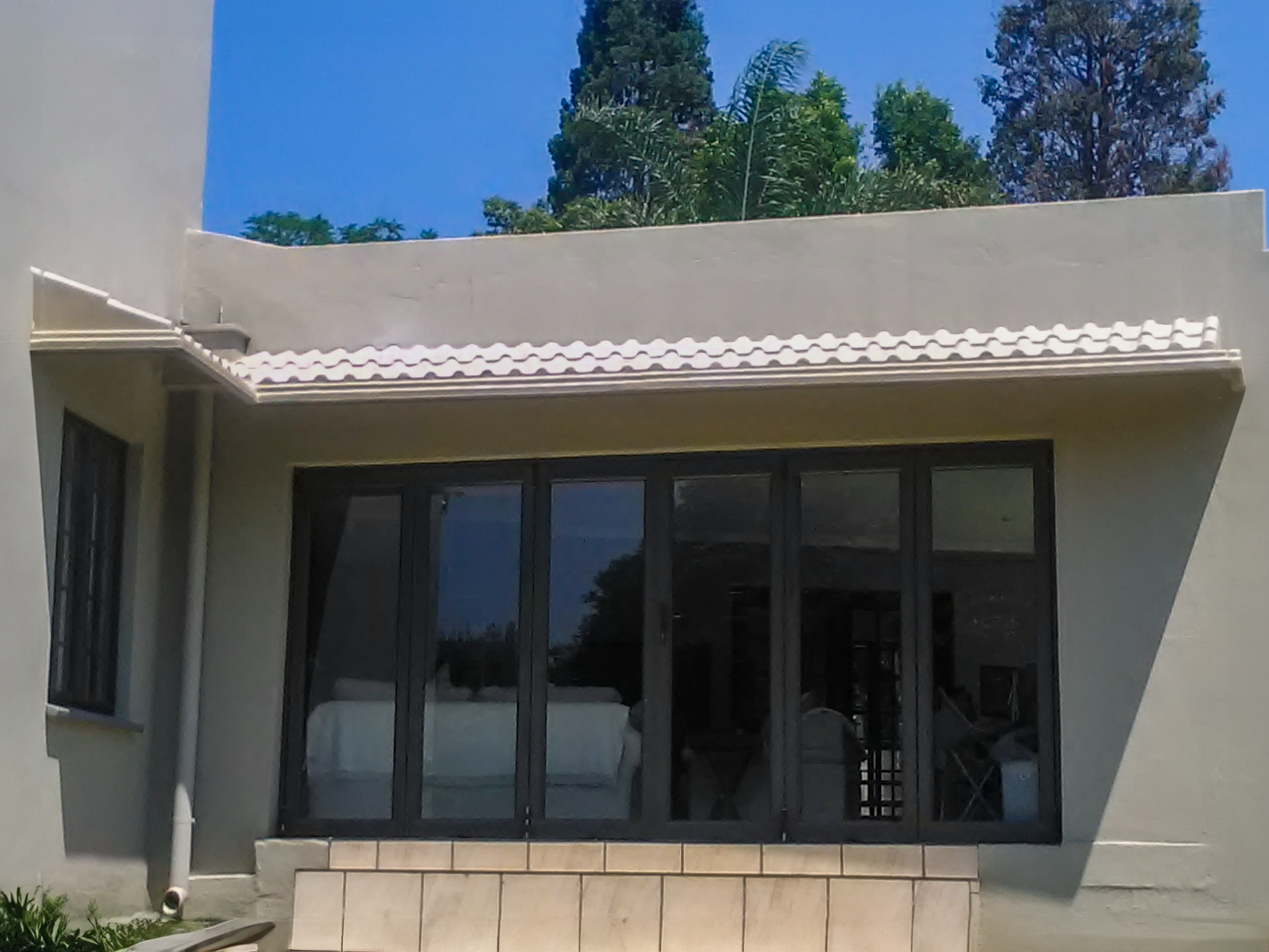 Awning Custom Corner